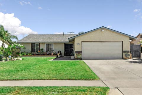 Photo of 17231 Wabash Avenue, Fontana, CA 92336 (MLS # CV26134088)