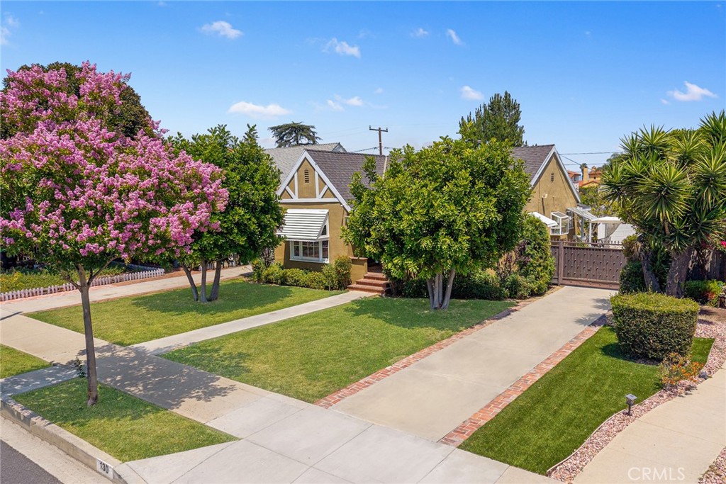 130 Everett