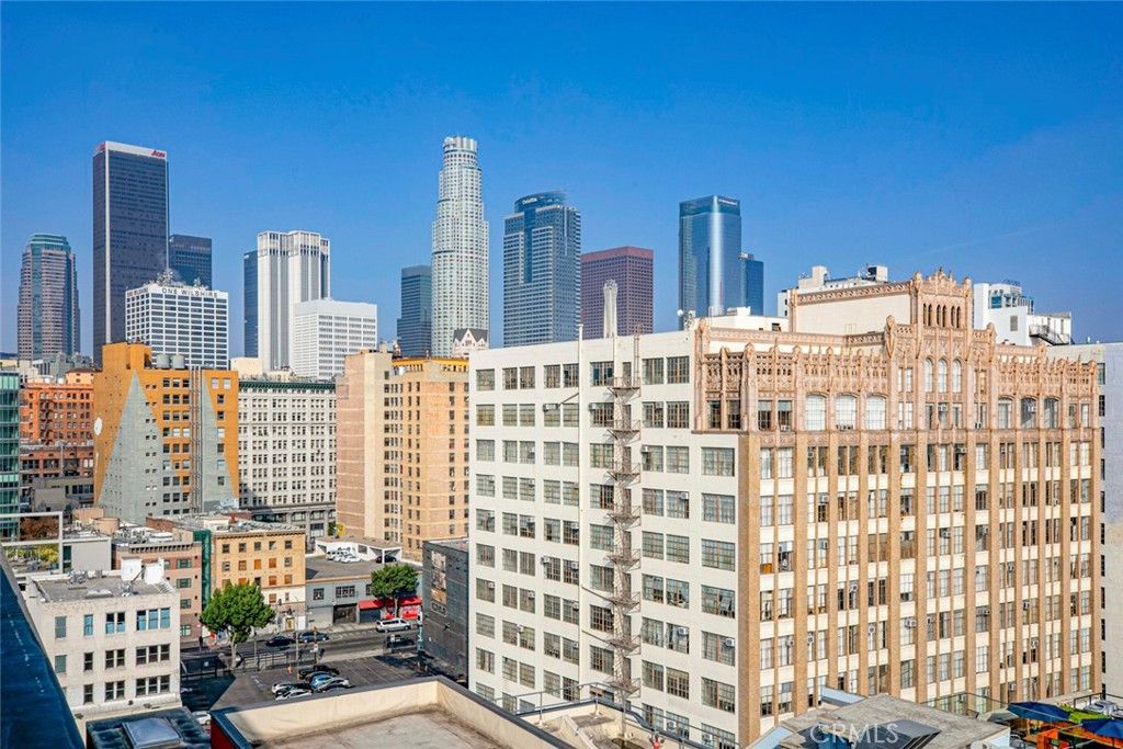 Photo of 746 S Los Angeles St St #1009, Los Angeles, CA 90014 (MLS # GD25257988)