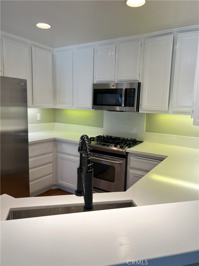 Sonoma Court (SCT) - Residential Lease