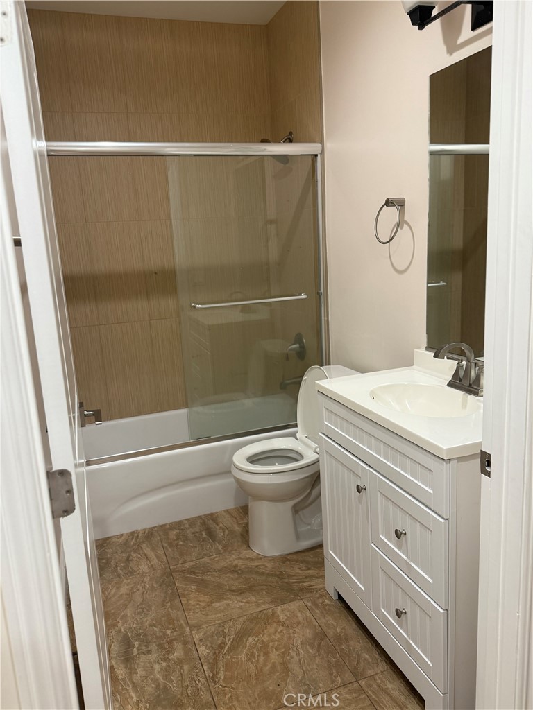 Not Applicable-105 - Residential Lease