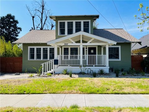 Photo of 3225 Locust St, Riverside, CA 92501 (MLS # IV26071190)