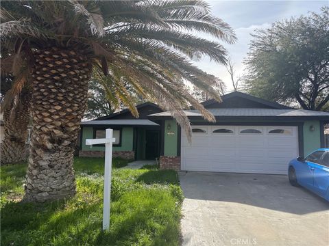 Photo of 313 Mamie Street, Ridgecrest, CA 93555 (MLS # SR26015392)