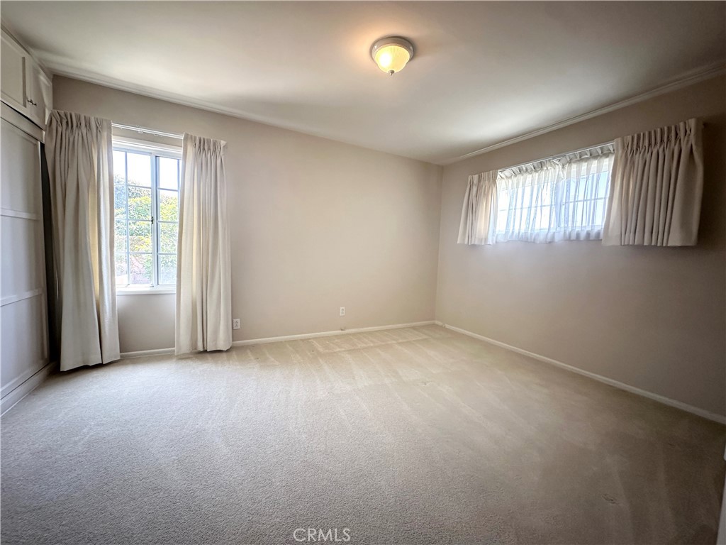 1712 Whitehurst