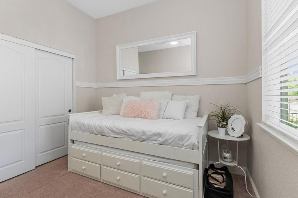 listing image 130723254670583930691