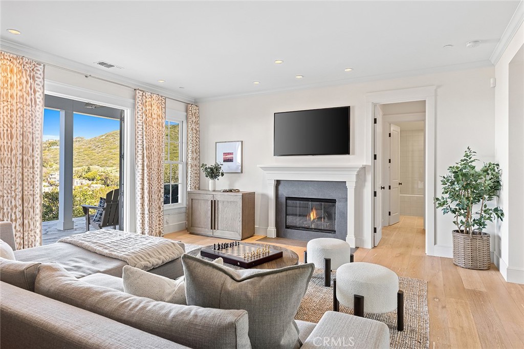 Temple Hills (TH) - Residential