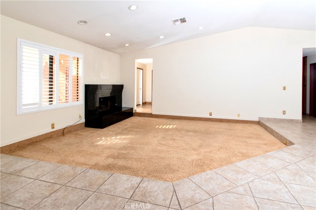 64337 Doral Drive