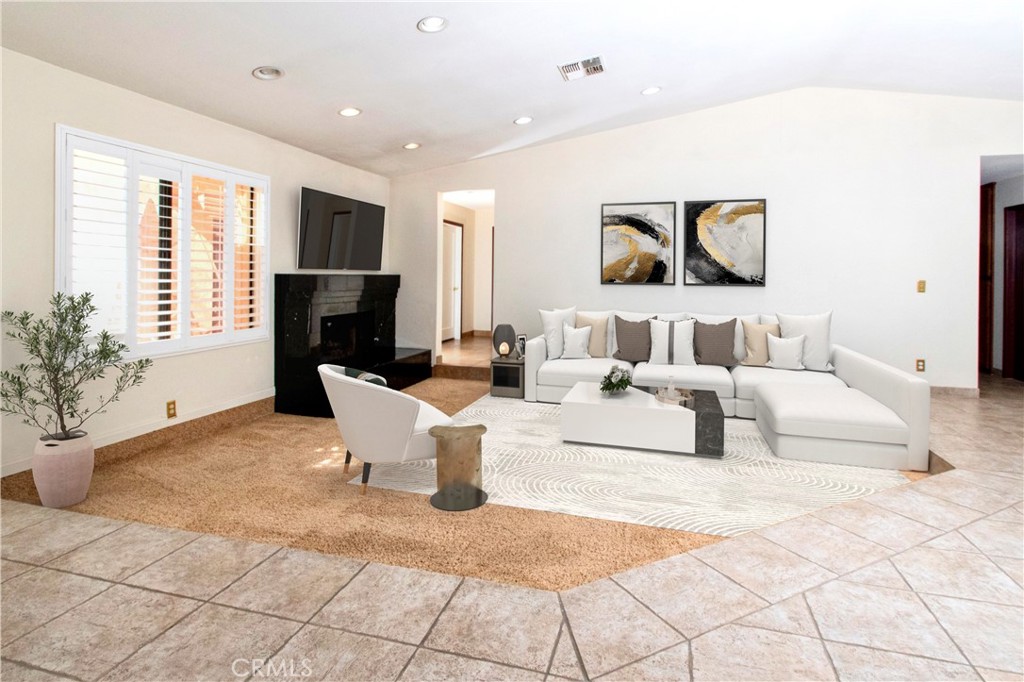 64337 Doral Drive
