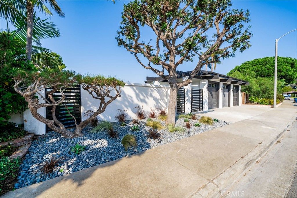 Photo of 19741 Quiet Bay Lane, Huntington Beach, CA 92648 (MLS # PW25247364)