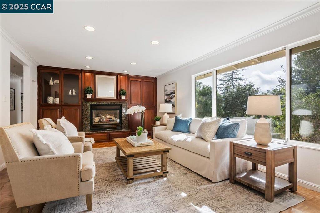 ORINDA GLORIETTA - Residential