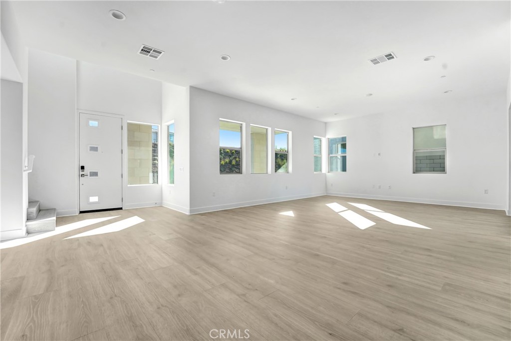 27422 Creekwood Lane