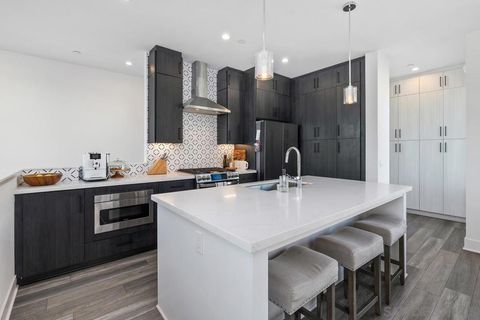 1065 32nd St 14 San Diego CA 92102