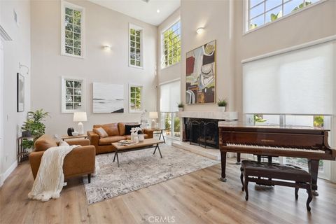 4415 Dulcinea Court Woodland Hills CA 91364
