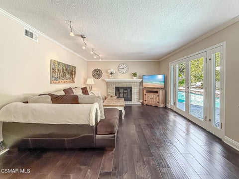 Tiny photo for 3262 Futura PT, Thousand Oaks, CA 91362 (MLS # 226003399)