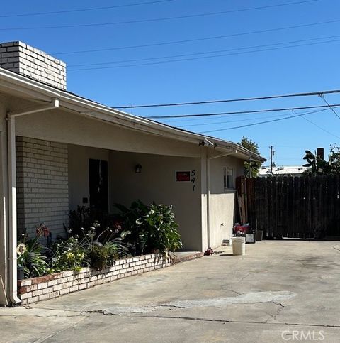 Photo of 537 W University Ave, Fresno, CA 93705 (MLS # FR26094320)