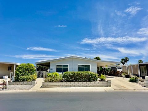 Photo of 38890 Desert Greens Drive W, Palm Desert, CA 92260 (MLS # 219146965DA)