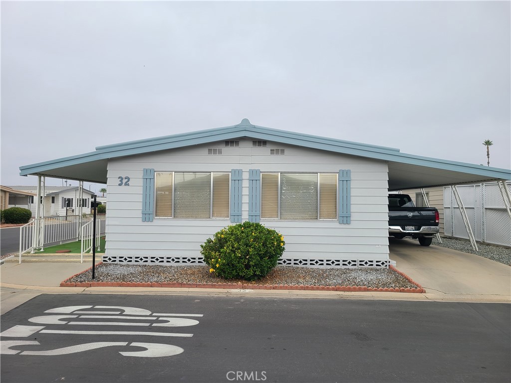 601 N Kirby Street 32