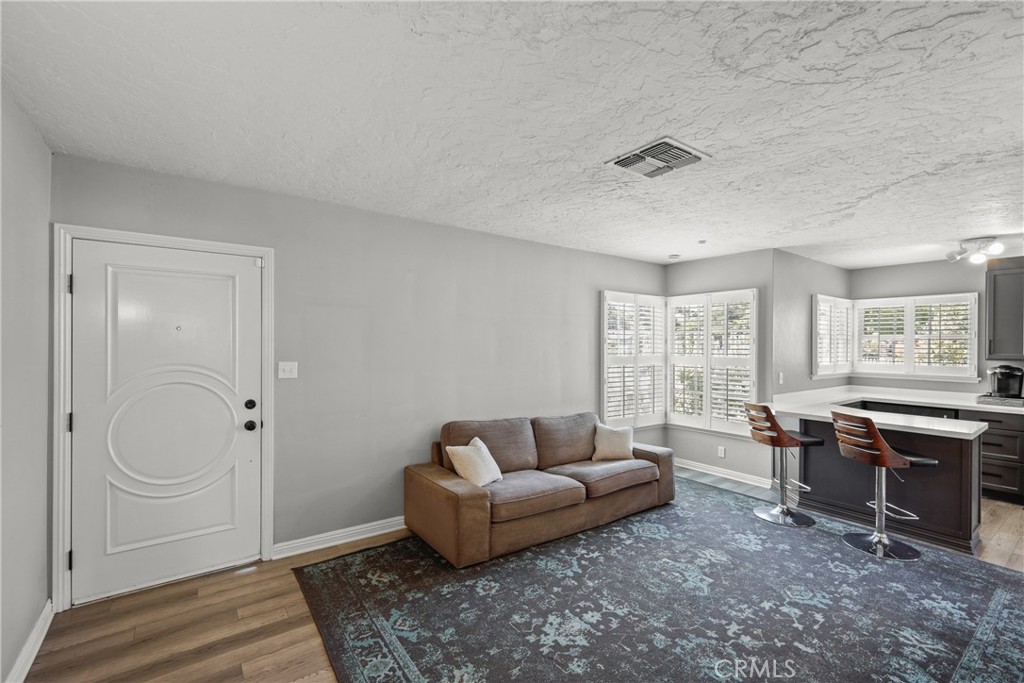 Properties 4 5456 Bevis Avenue
