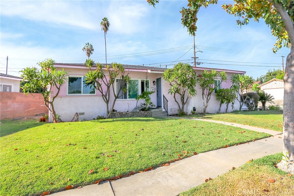 8653 Norwood Place