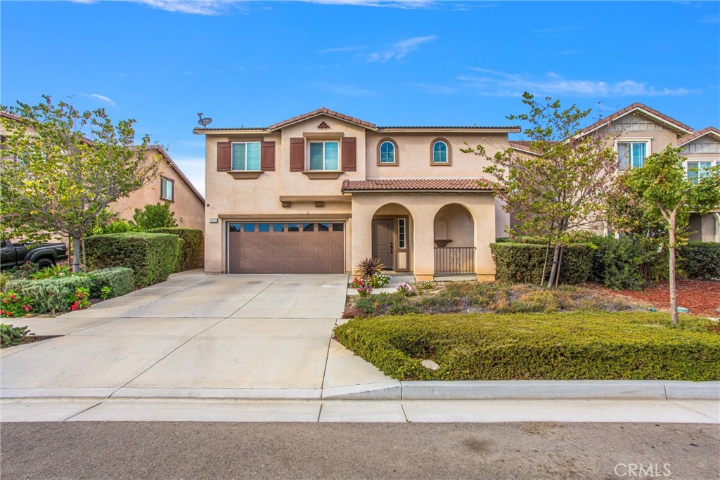 2461 E Colchester