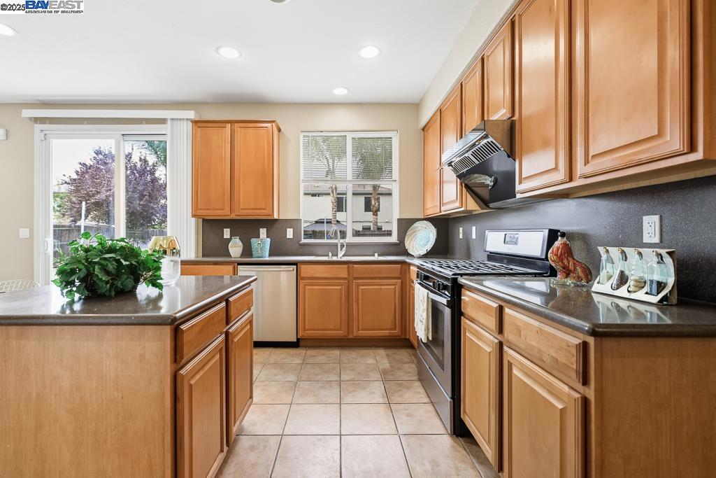 Not Listed - Residential