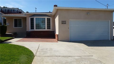 Photo of 2512 Dalemead St, Torrance, CA 90505 (MLS # SB26056565)