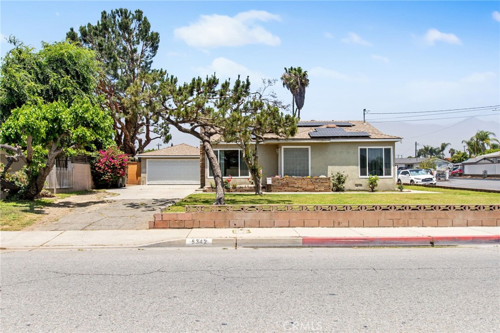 5342 Kingsley Street