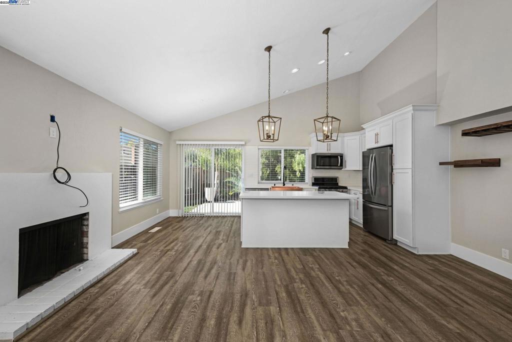 RUDGEARMES - Residential Lease