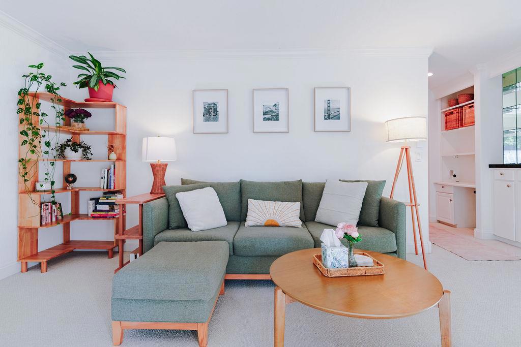 100 E Middlefield Road 4H