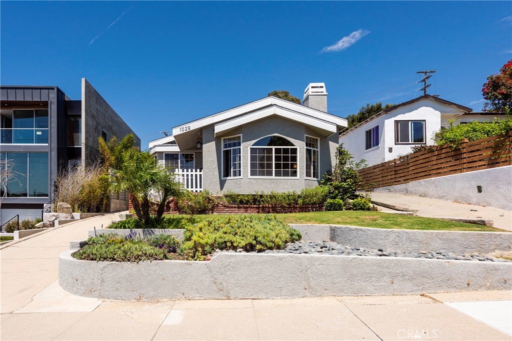 1029 Avenue A
