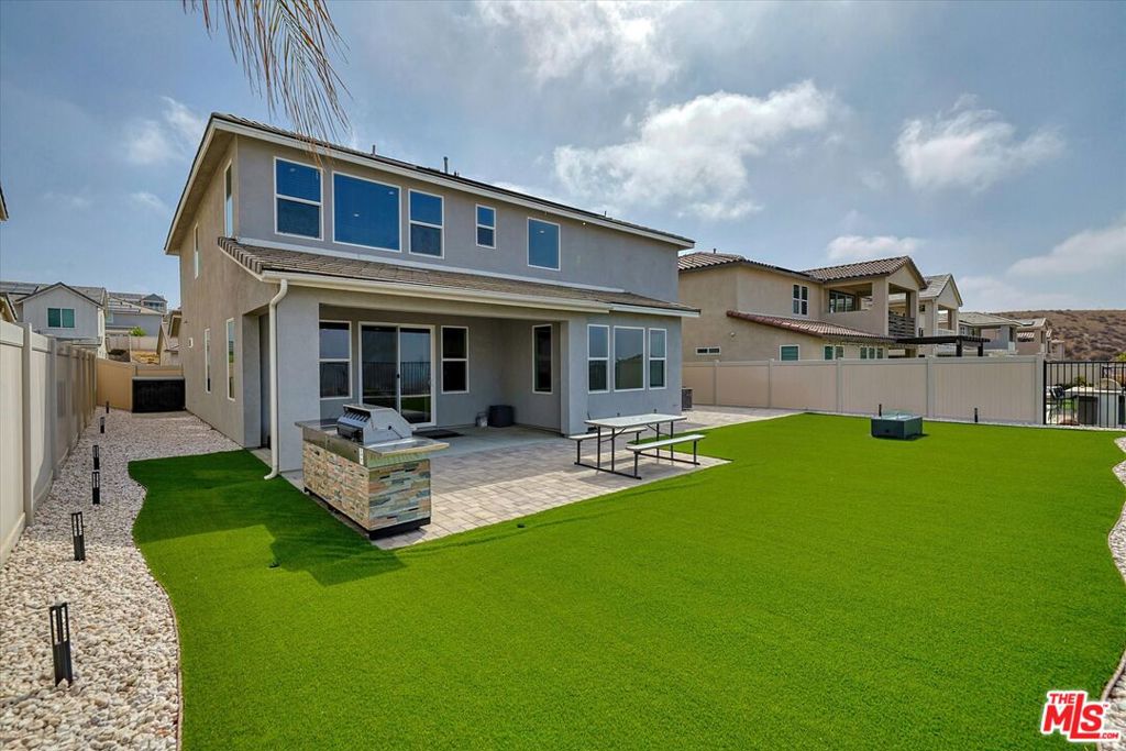 Skyline Ranch - Residential