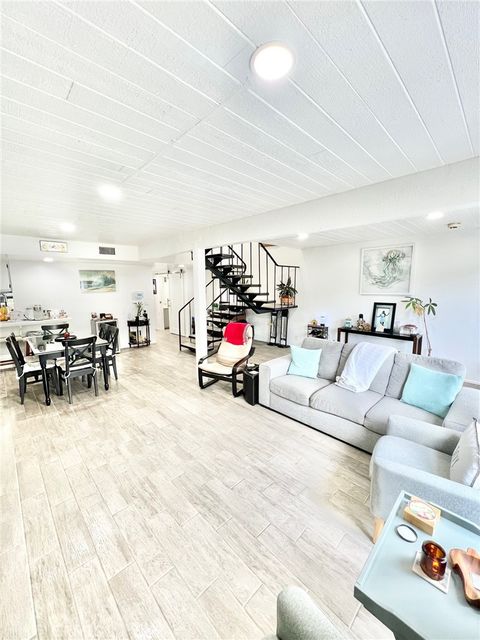 14 Canyon Terrace Drive Avalon CA 90704