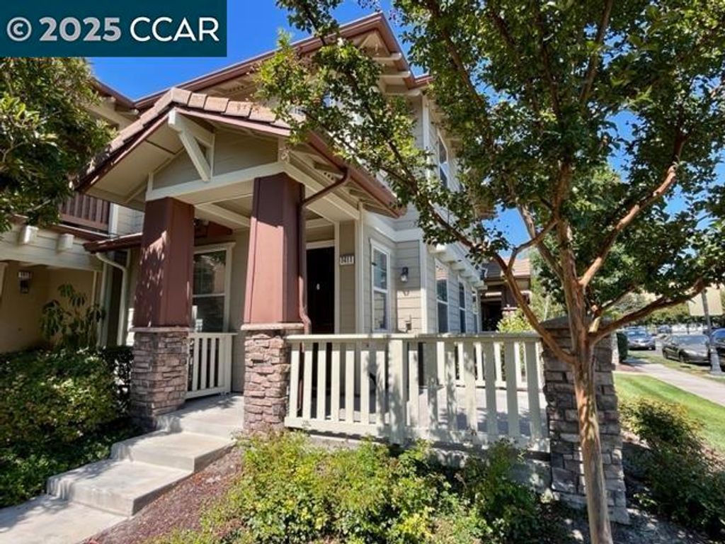 Photo of 1411 Arianna Ln Ln, San Ramon, CA 94582 (MLS # 41115445)