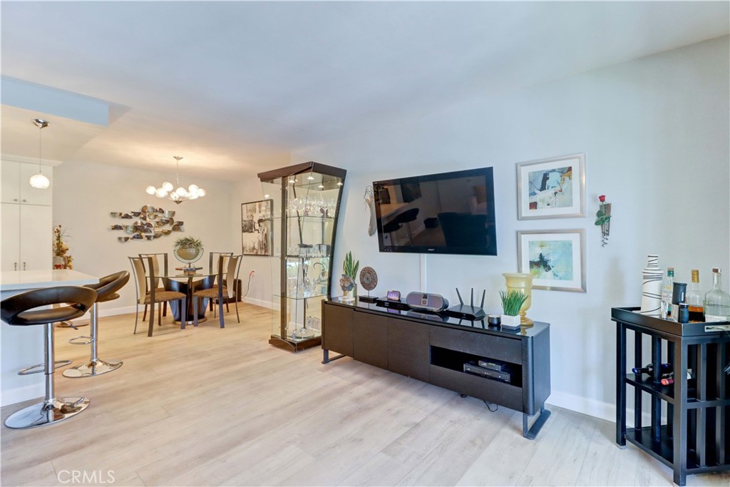 626 Avenida Sevilla N