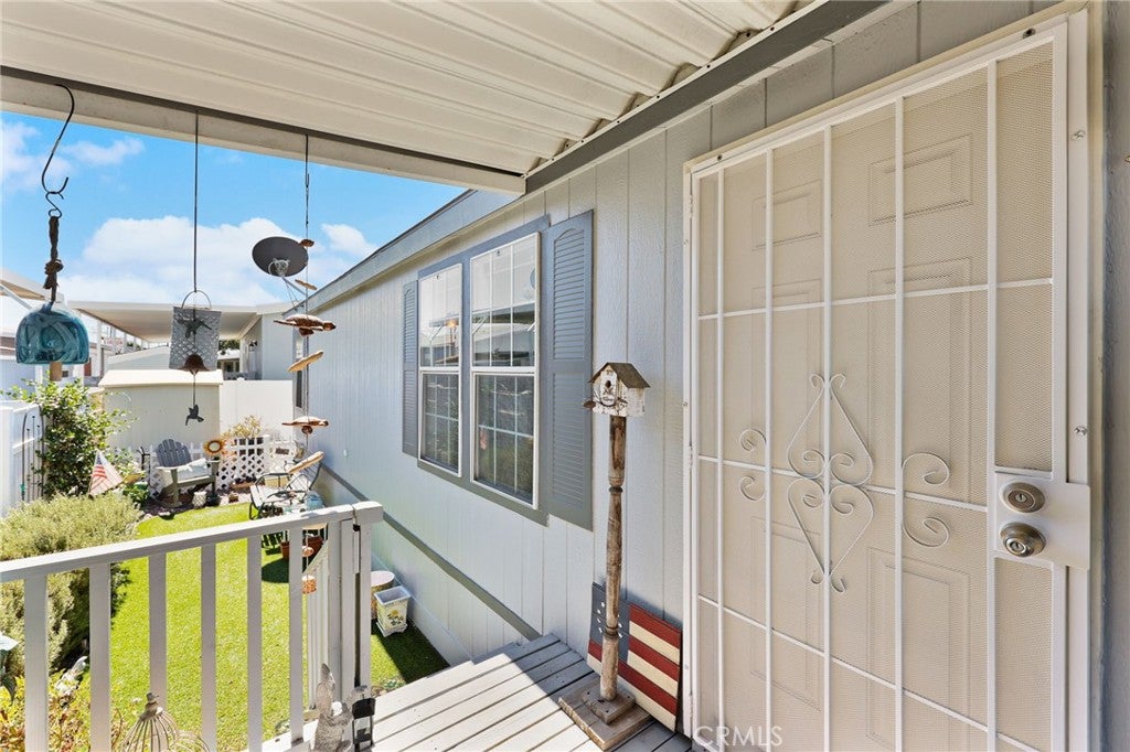 22221 Bloomfield 30