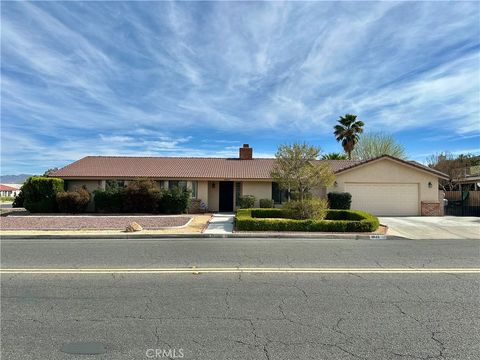 Photo of 18143 Kalin Ranch, Victorville, CA 92395 (MLS # CV26044960)