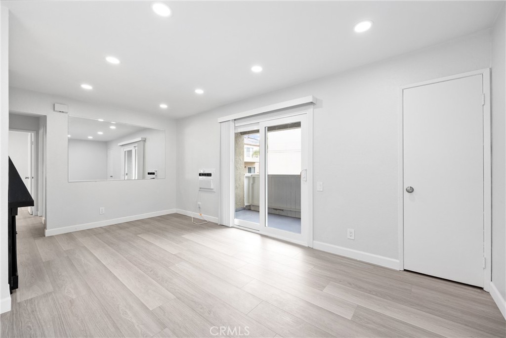 Beachwalk (BCWK) - Residential Lease