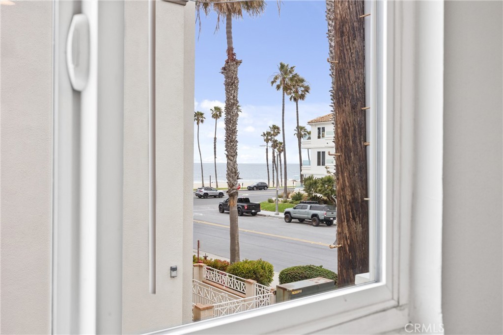 Beachwalk (BCWK) - Residential Lease