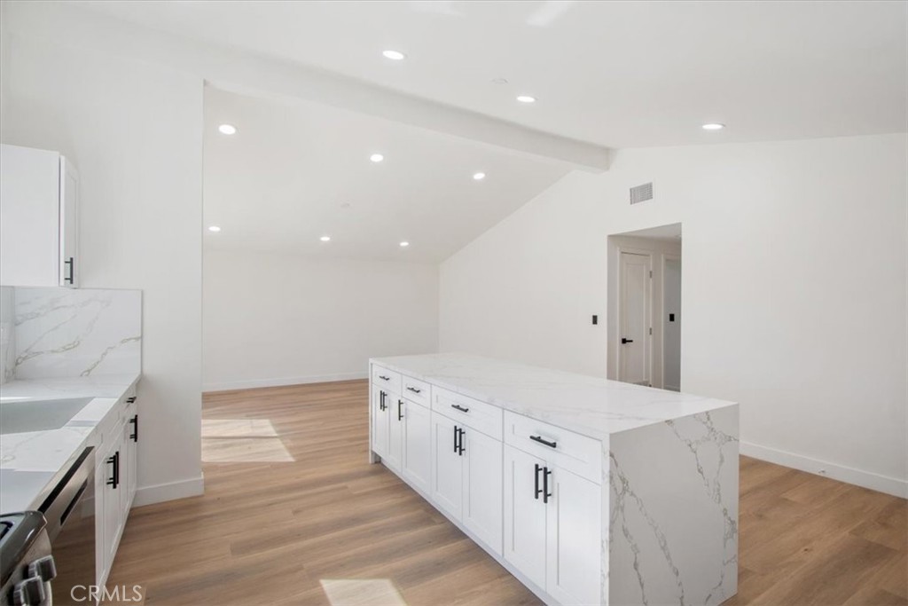 North Oaks Upper (NOKU) - Residential