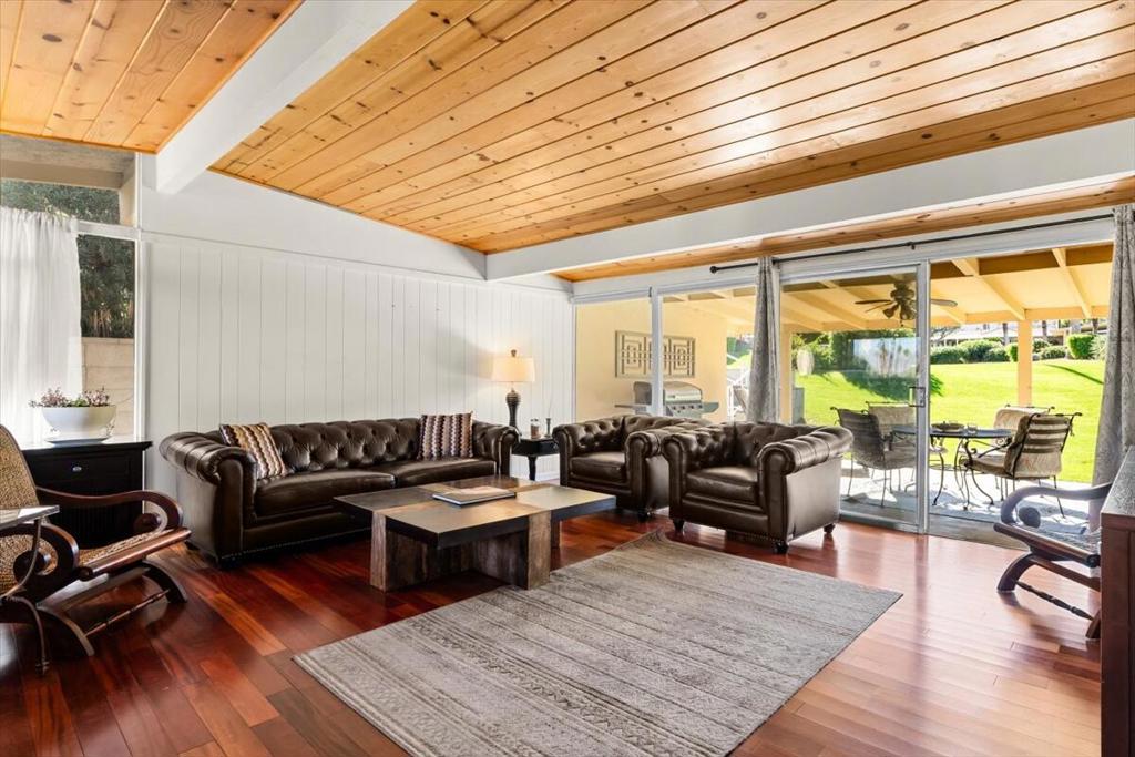 Sand & Shadows - Residential