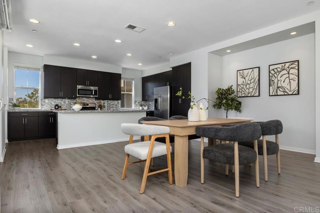 11333 Zapata Avenue 30