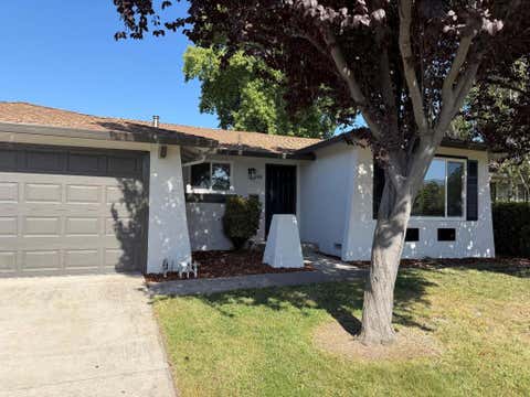 Photo of 474 Tuscarora Drive, San Jose, CA 95123 (MLS # ML82053510)