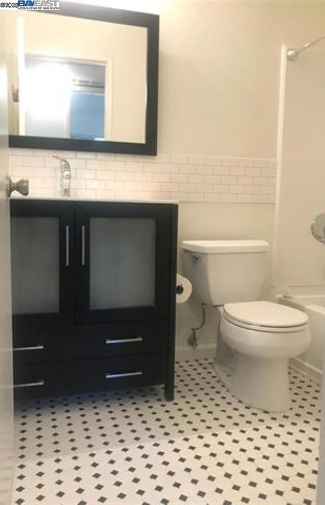 REFLECTION - Residential Lease