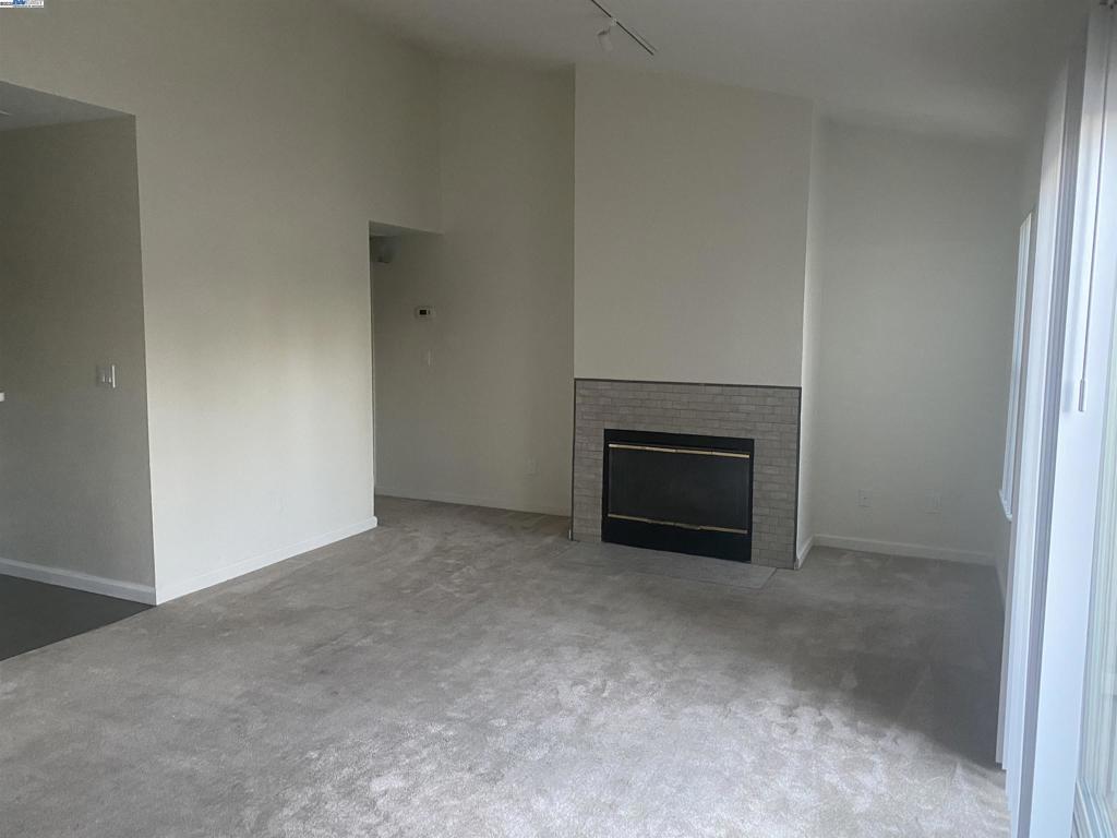 REFLECTION - Residential Lease