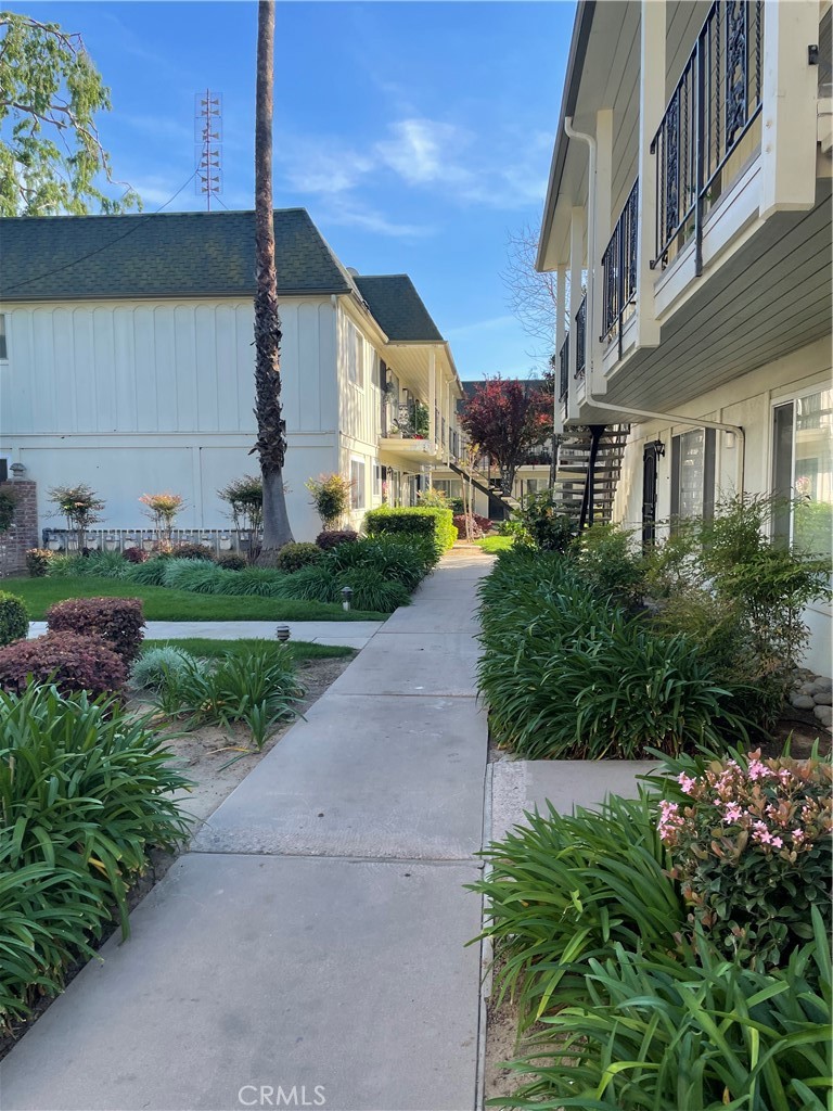 5085 N Wishon 37