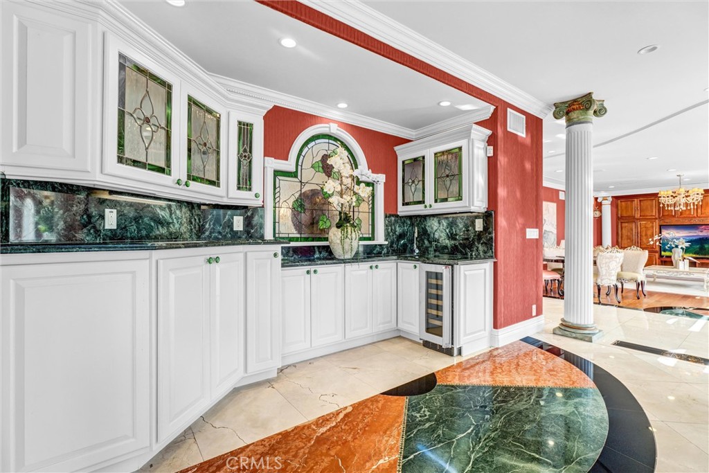 San Marino, California, 91108, United States, 5 Bedrooms Bedrooms, ,6 BathroomsBathrooms,Residential,Active,2023348