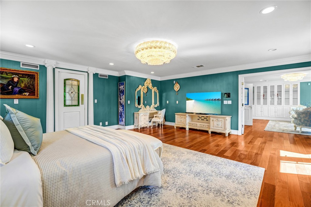 San Marino, California, 91108, United States, 5 Bedrooms Bedrooms, ,6 BathroomsBathrooms,Residential,Active,2023348