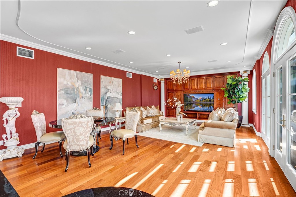 San Marino, California, 91108, United States, 5 Bedrooms Bedrooms, ,6 BathroomsBathrooms,Residential,Active,2023348