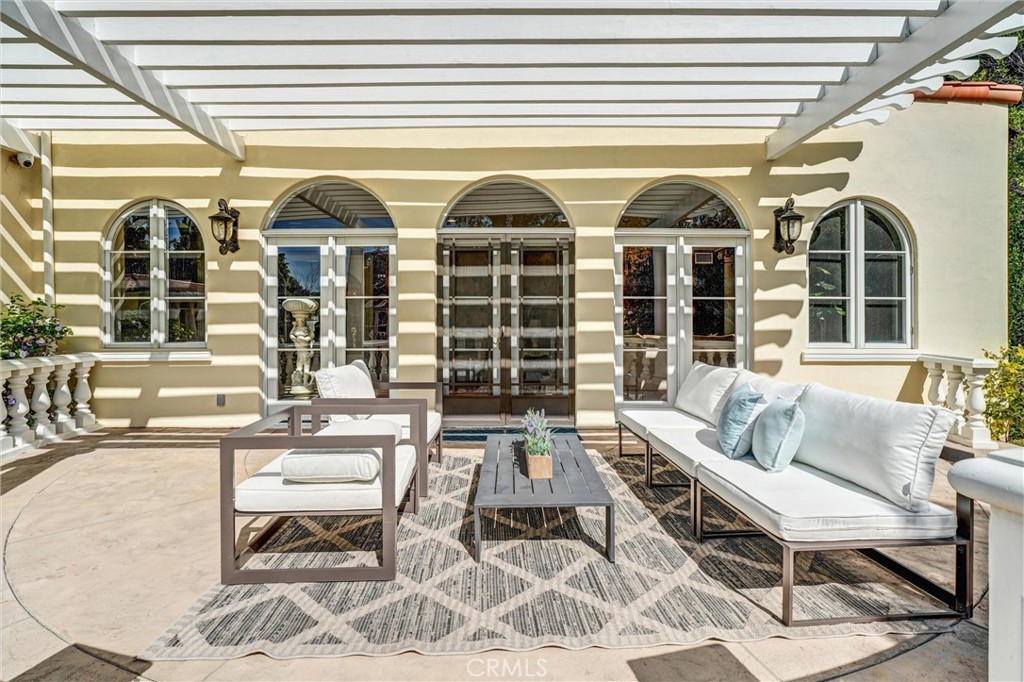 San Marino, California, 91108, United States, 5 Bedrooms Bedrooms, ,6 BathroomsBathrooms,Residential,Active,2023348
