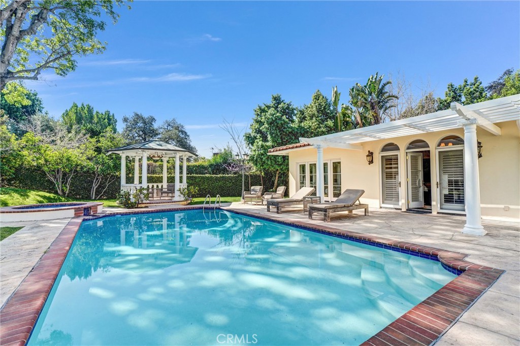 San Marino, California, 91108, United States, 5 Bedrooms Bedrooms, ,6 BathroomsBathrooms,Residential,Active,2023348